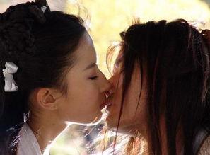 女明星与男明星的吻戏,女明星与男明星的吻戏瞬间